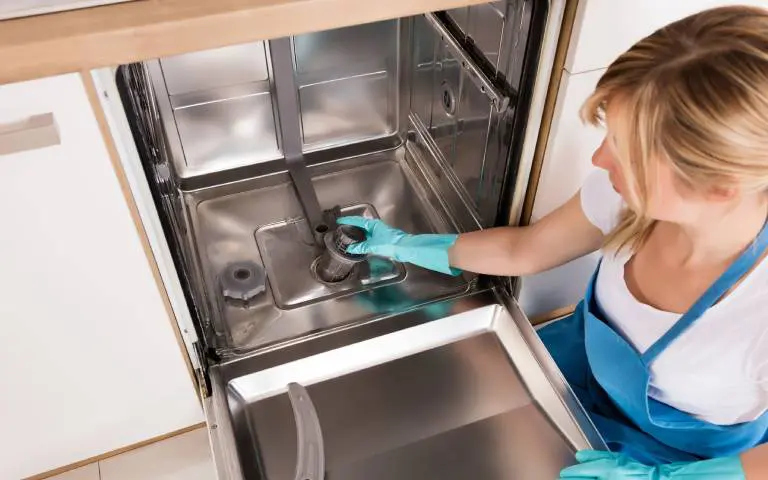 جرمگیری ماشین ظرفشویی